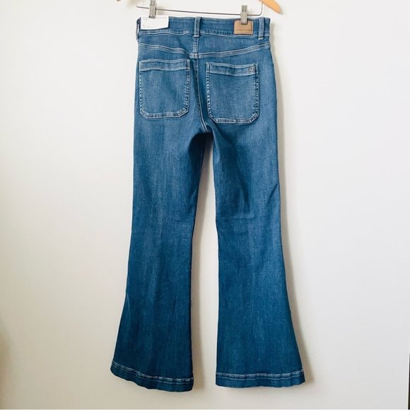SOLD NWT American Eagle Next Level Super High-Waisted Flare Jean  Sz 6R - Picture 8 of 14